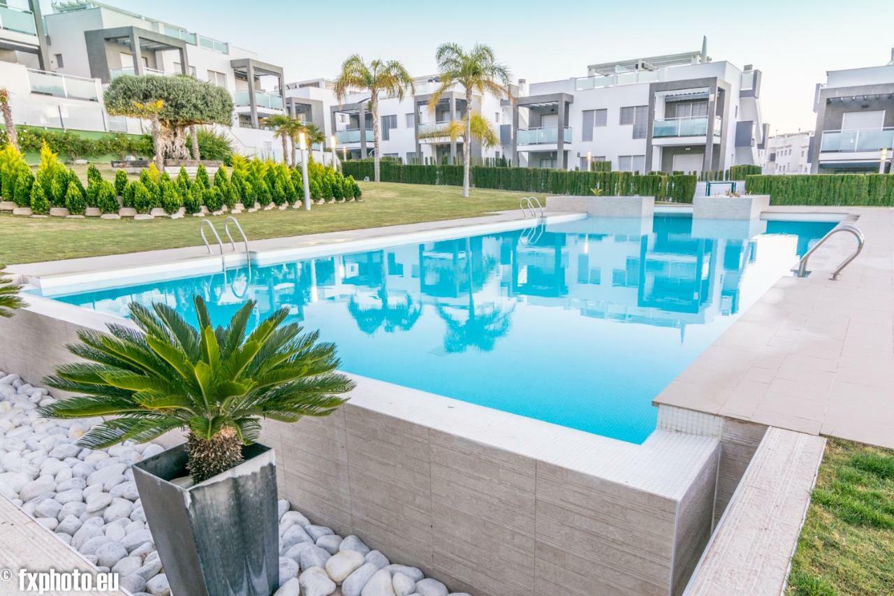 Eluxuria Sunny Villa Torrevieja Exterior foto